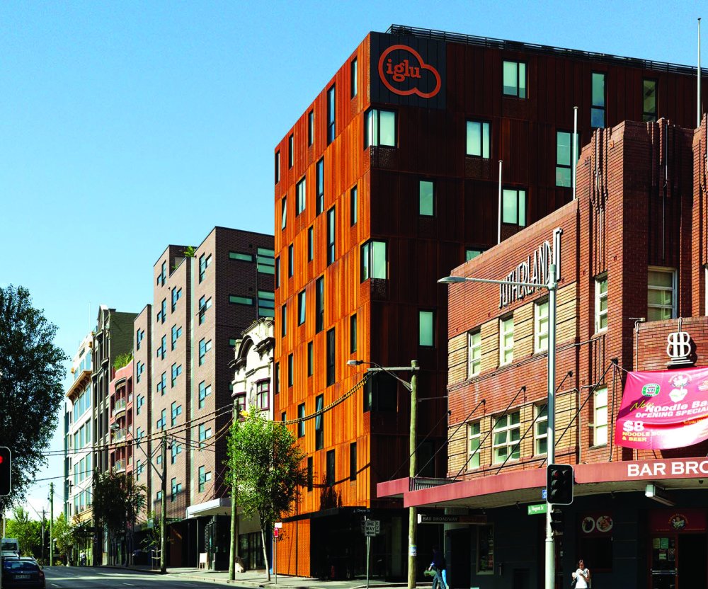 The cladding, made from REDCOR® weathering steel in the steel grade HW350A, was also chosen to give the building a striking identity, and for its low maintenance requirements.